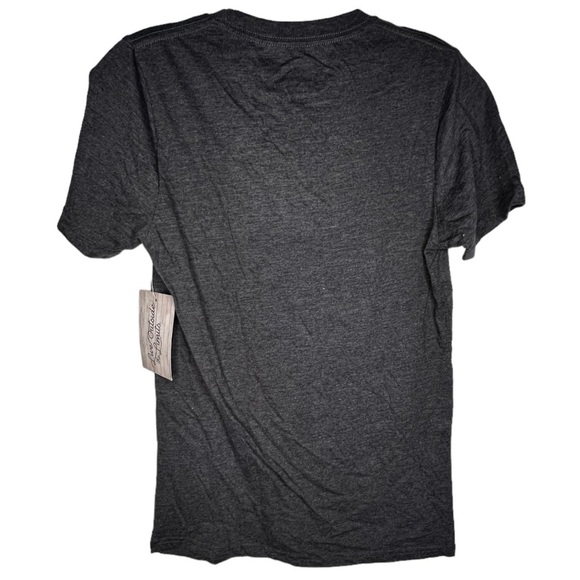 Live Outside the Limits‎ T-Shirt nwt - Picture 4 of 6